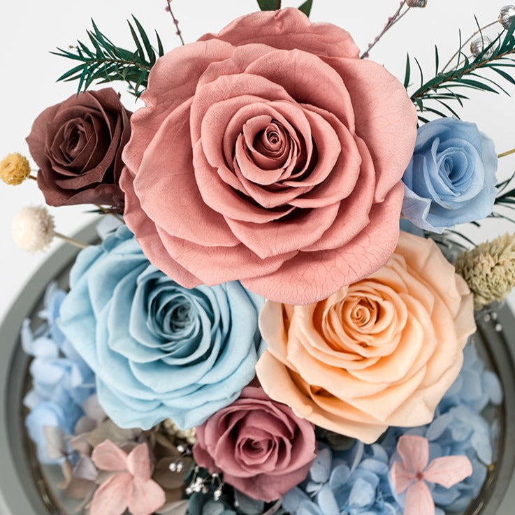 First Sight - Preserved flower design