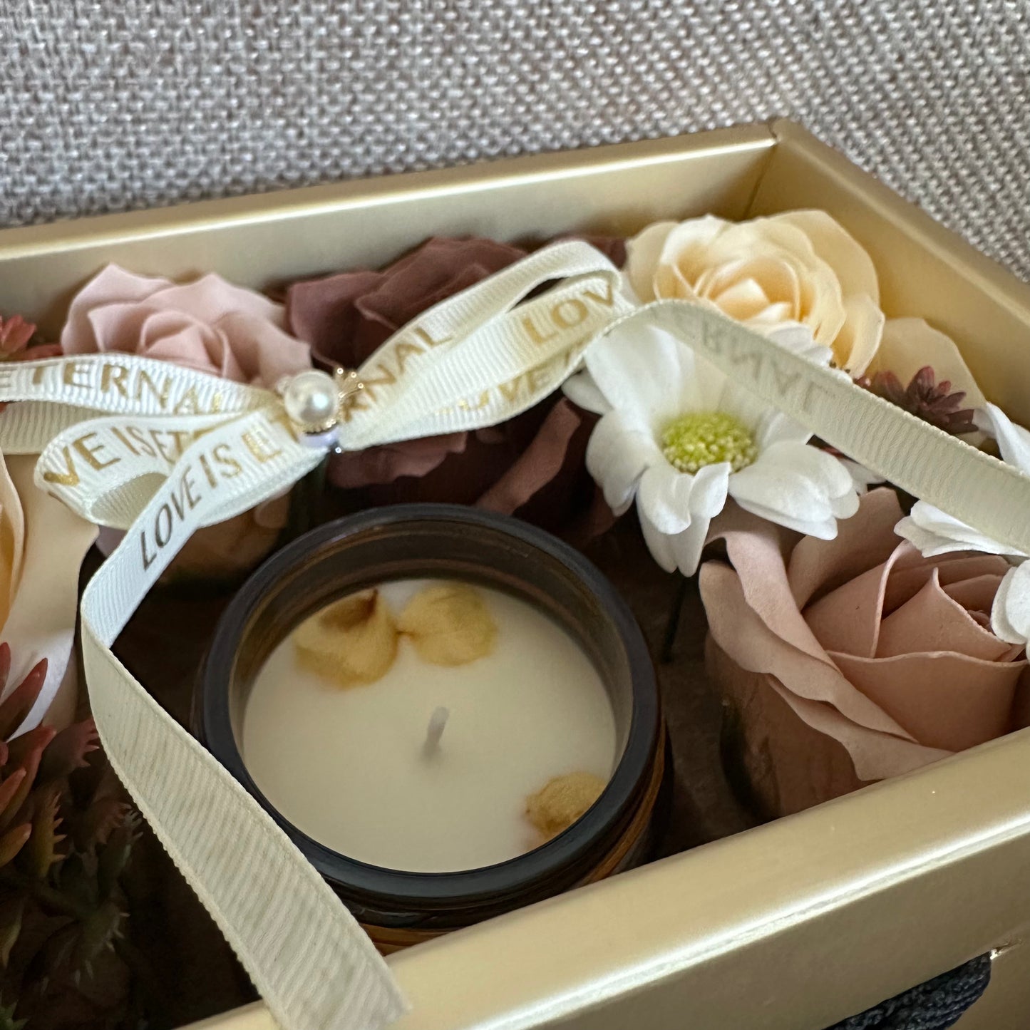 Flower Box with Scented Candles